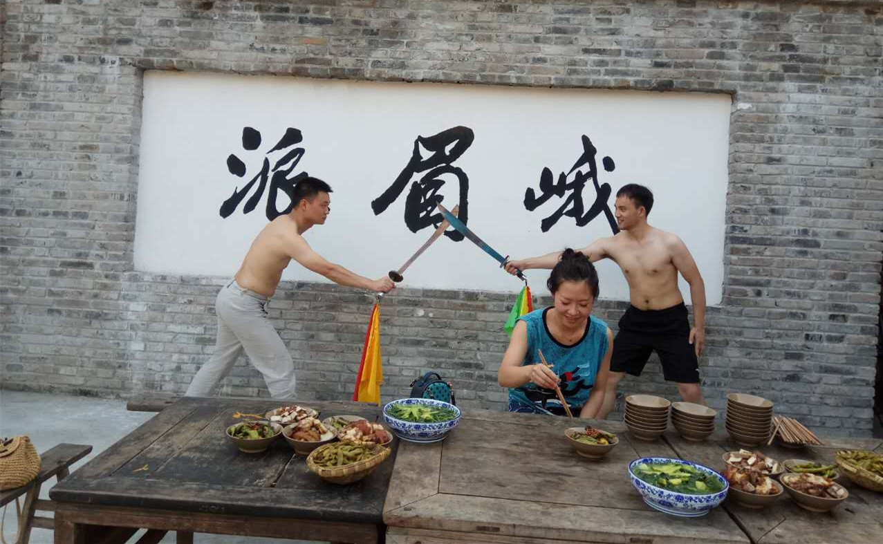 迪梵宜設(shè)計(jì)師,成都別墅設(shè)計(jì)師,成都設(shè)計(jì)師活動(dòng)